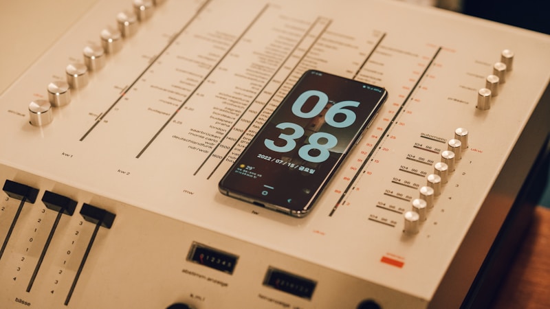 090の電話番号でレアな番号とは?見分け方・価値のイメージ・話のネタになる豆知識をやさしく解説